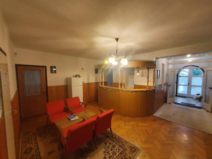 Nosztalgia Villa Mezokovesd Bagian luar foto