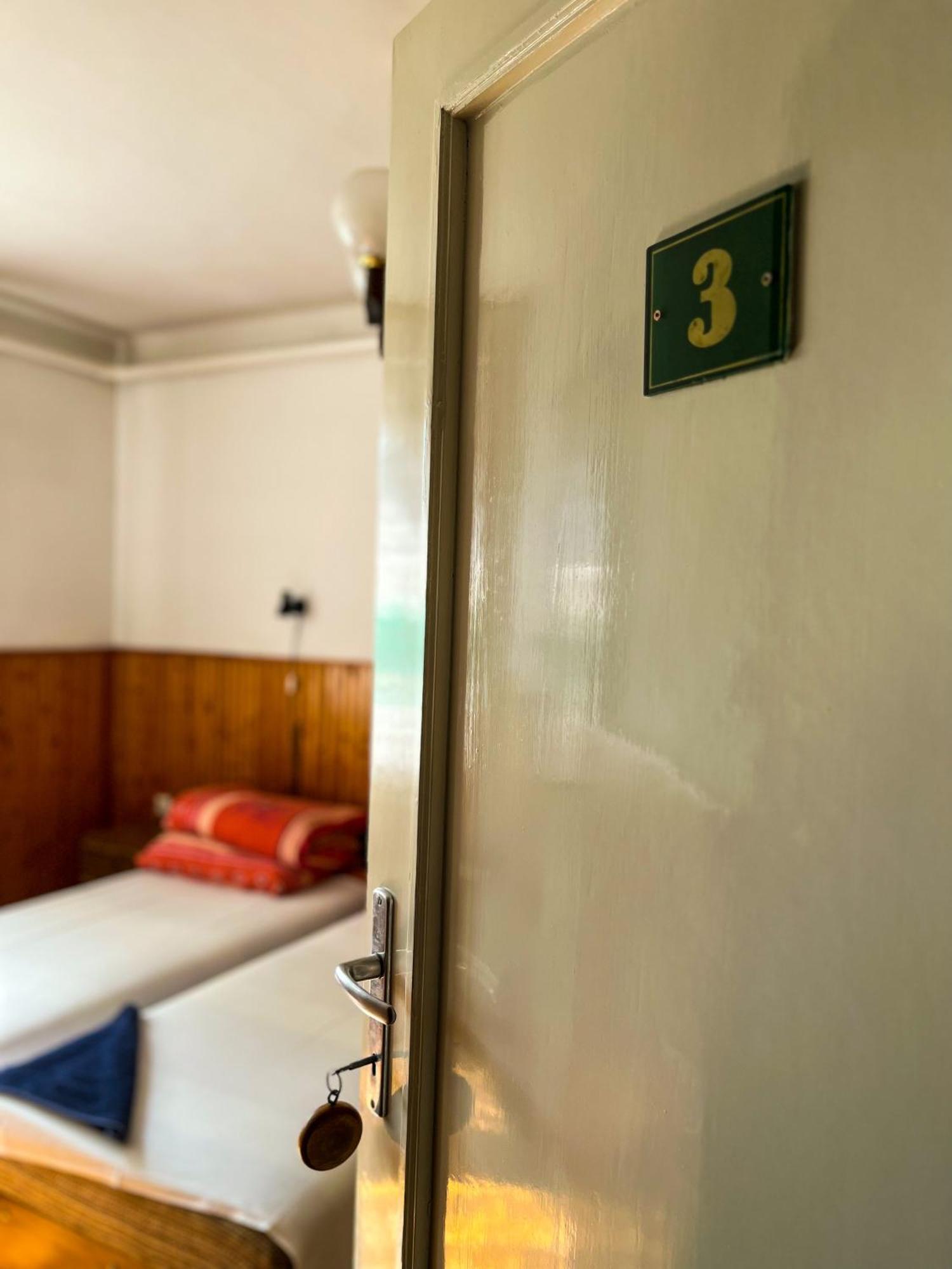 Nosztalgia Villa Mezokovesd Bagian luar foto